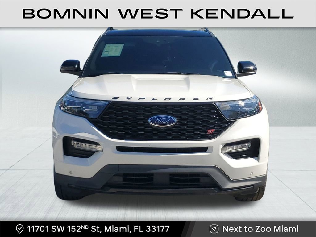 Used 2020 Ford Explorer ST w/ ST Street Pack image 2
