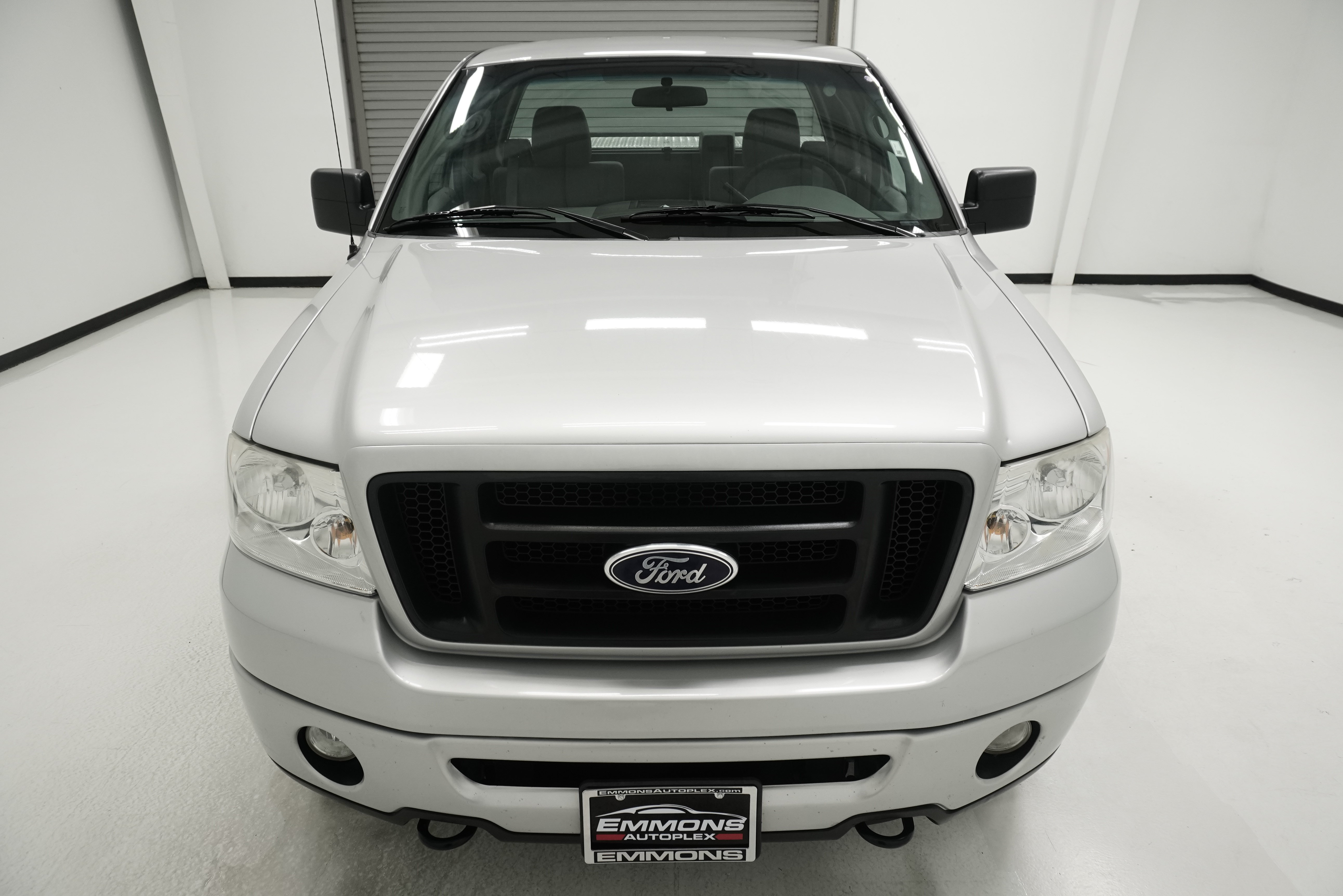 Used 2006 Ford F150 STX AWD/4WD image 2