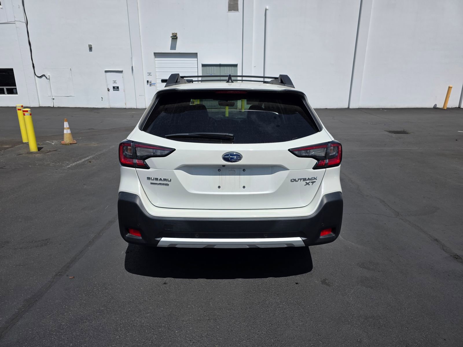 Used 2023 Subaru Outback Limited XT AWD/4WD image 6