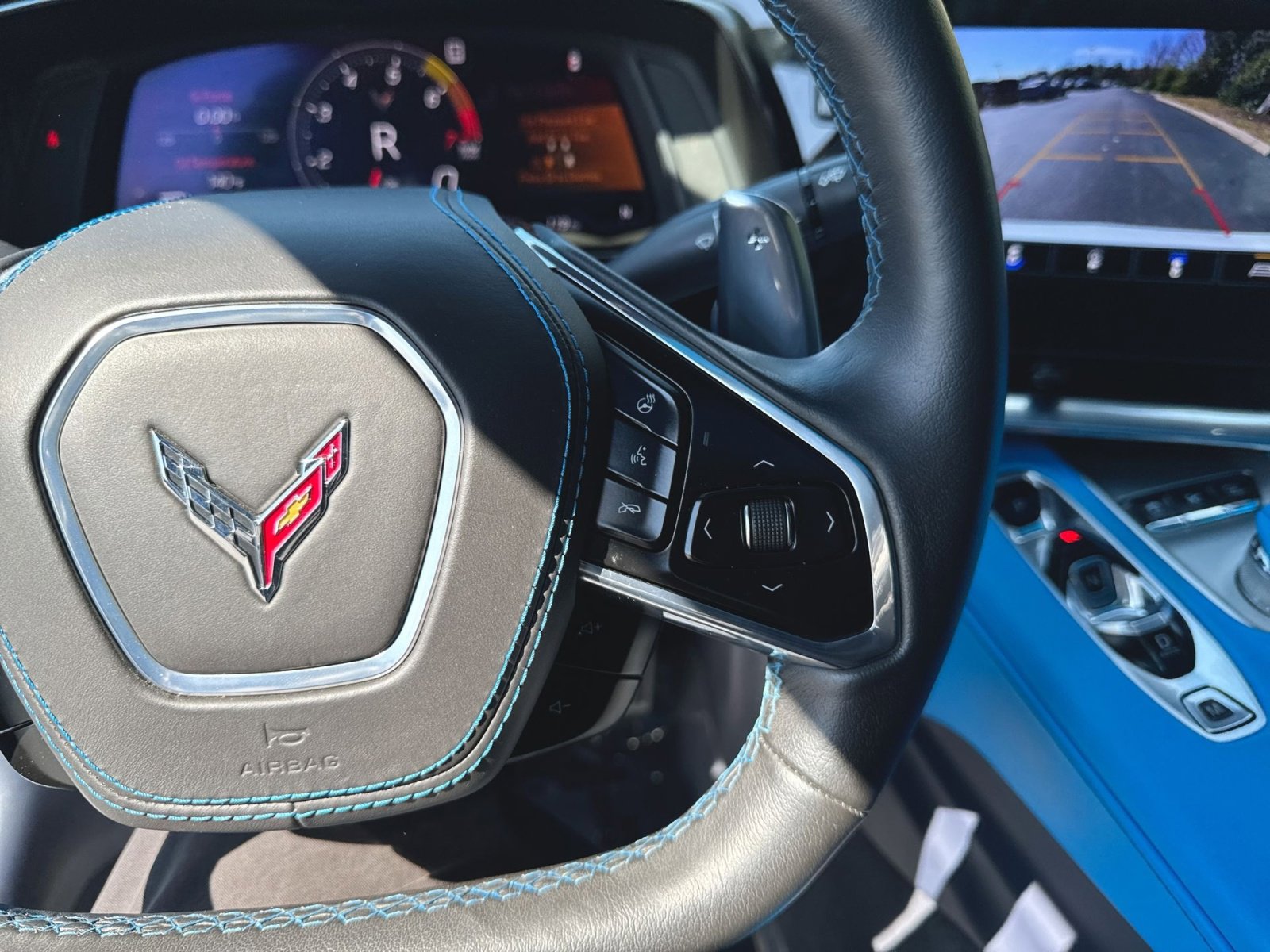 Used 2022 Chevrolet Corvette Stingray Premium Cpe w/ Battery Protection Package image 15