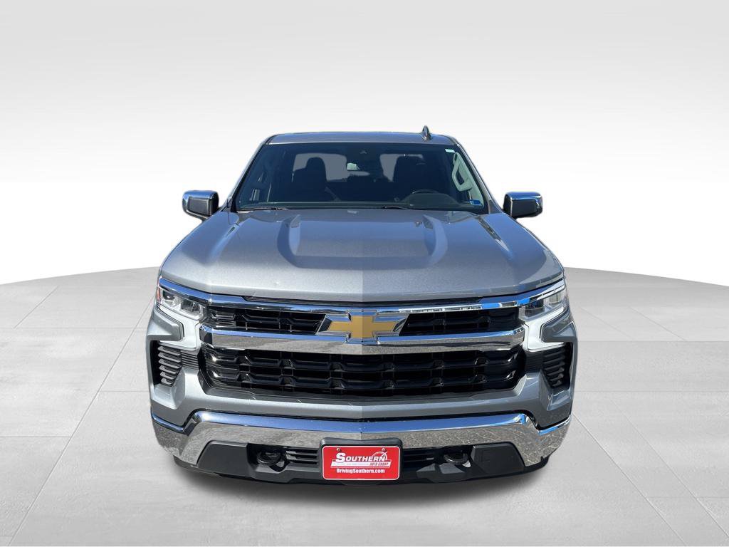 Used 2023 Chevrolet Silverado 1500 LT AWD/4WD image 30