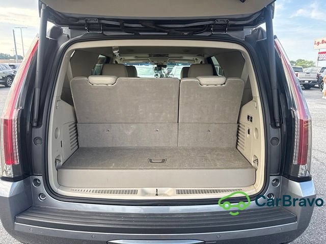 Used 2019 Cadillac Escalade Premium Luxury AWD/4WD image 8