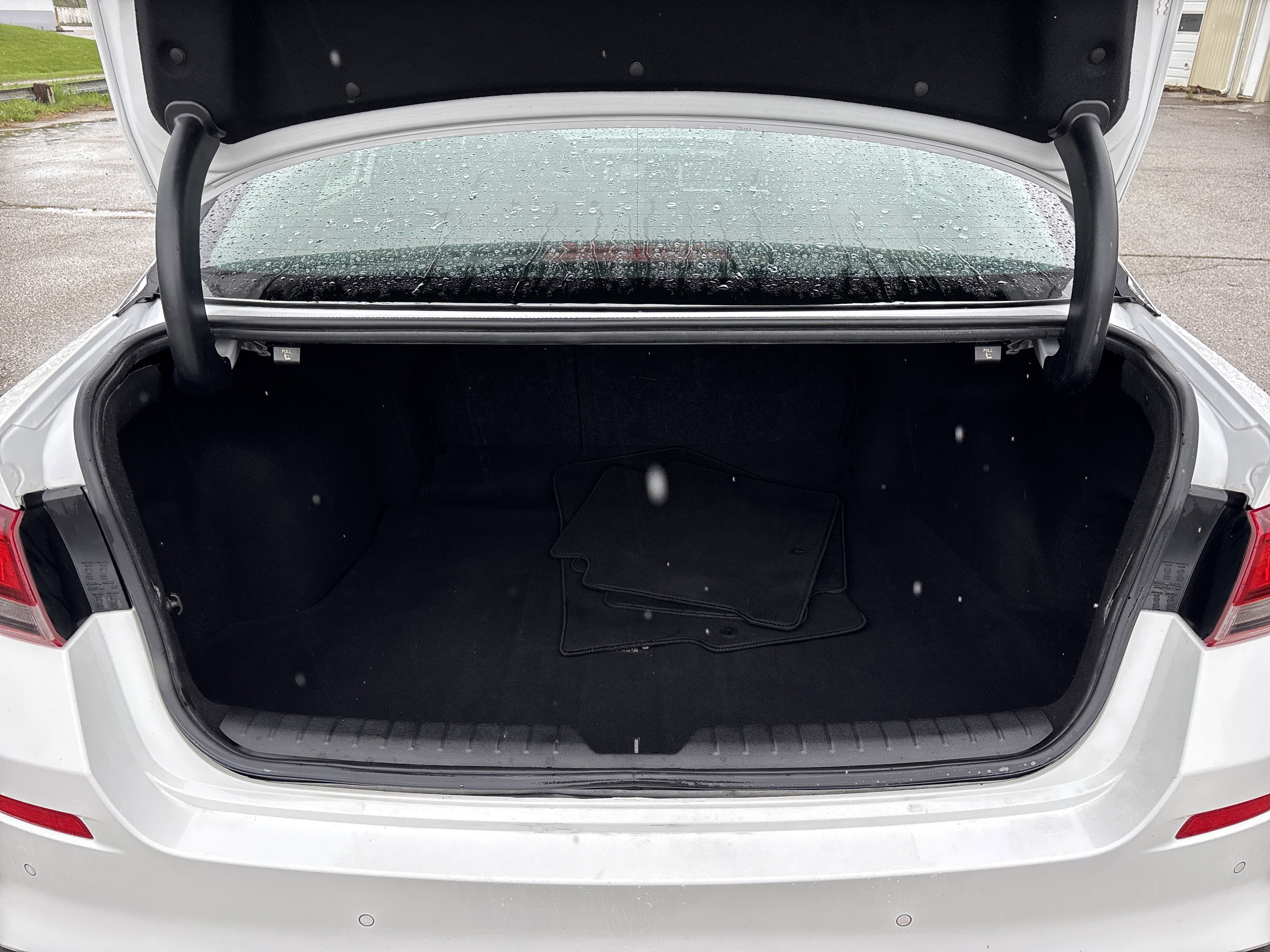 Used 2020 Kia Optima Premium FWD image 7
