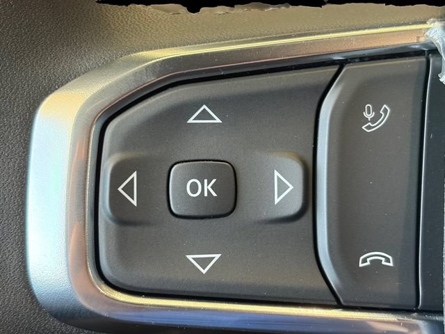 New 2026 RAM 1500 Laramie AWD/4WD image 31