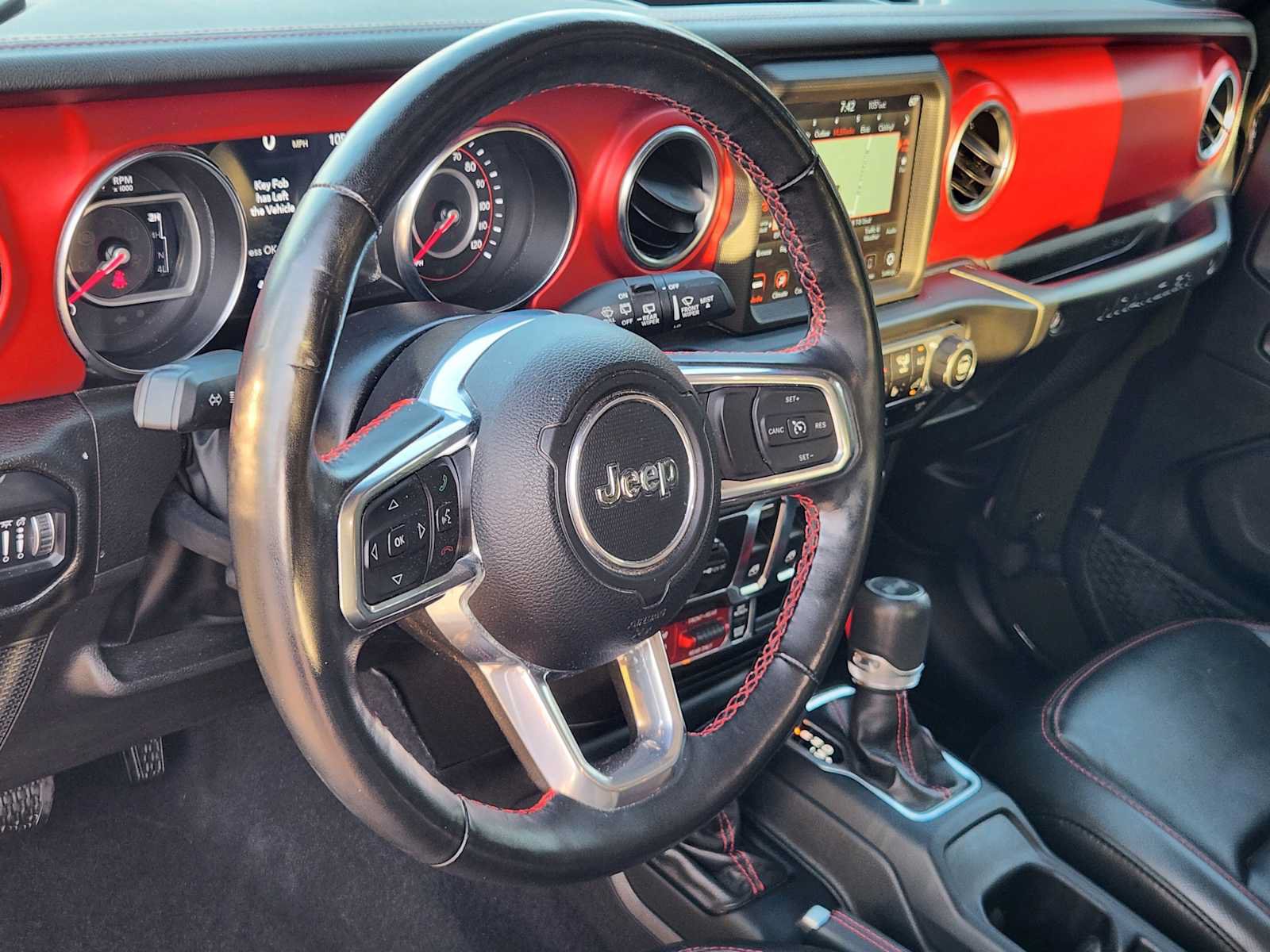 Used 2022 Jeep Wrangler Rubicon AWD/4WD image 26