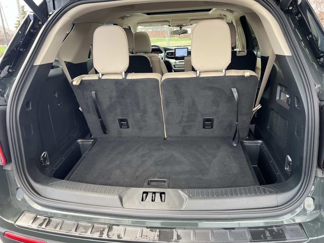 Certified 2023 Ford Explorer XLT w/ Equipment Group 202A AWD/4WD image 12