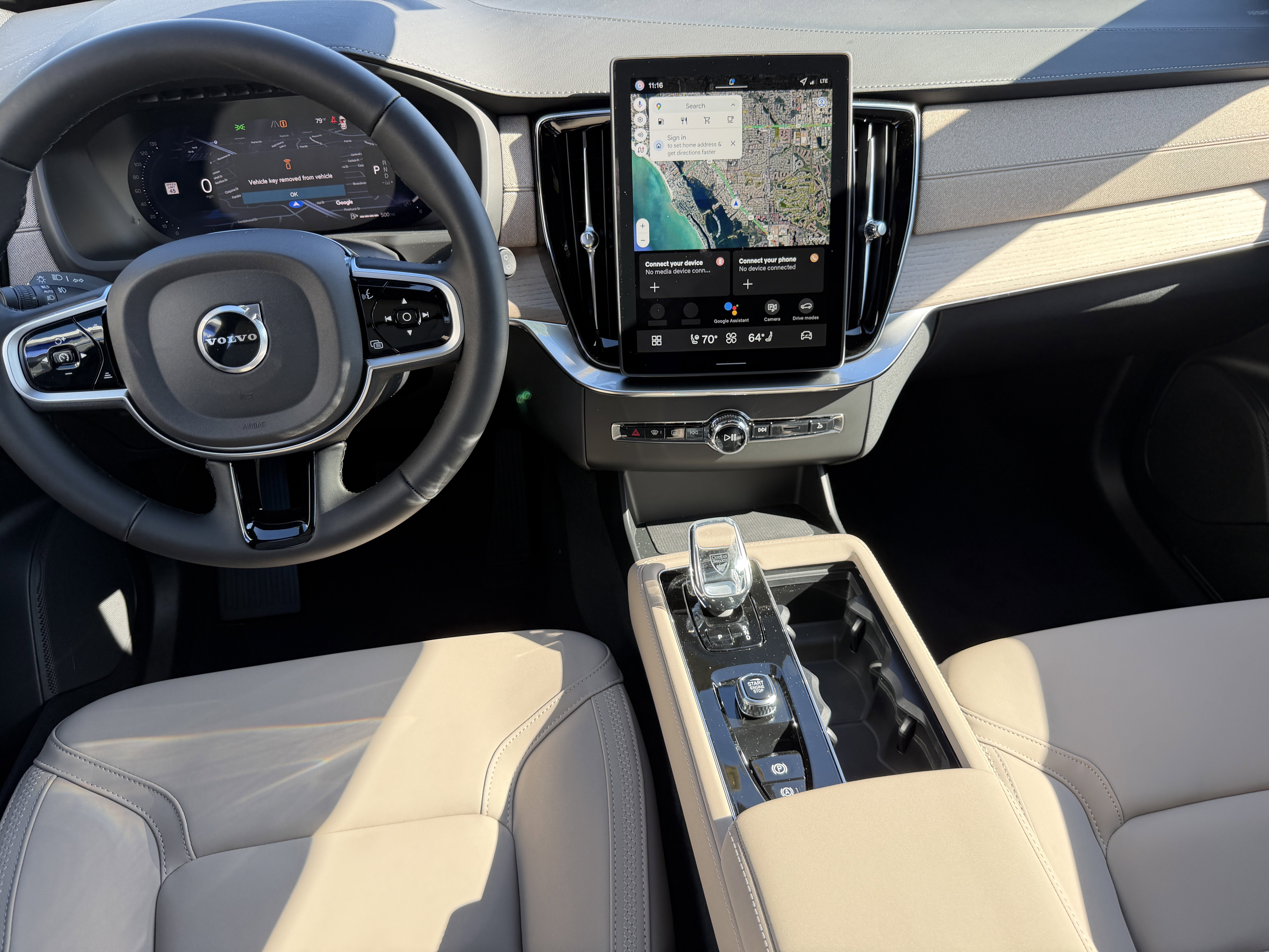 New 2026 Volvo XC90 B6 Plus image 11