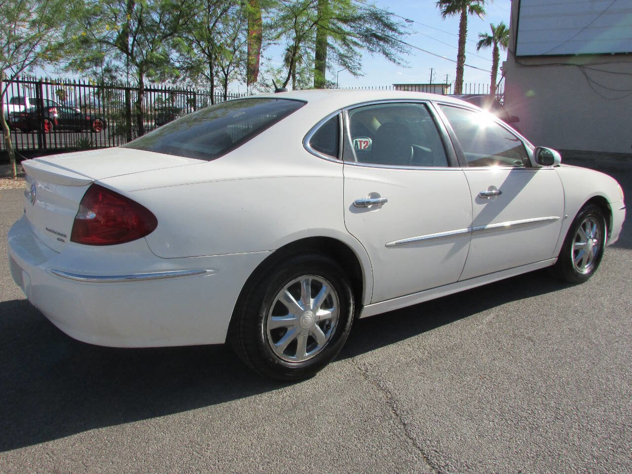 Used 2006 Buick LaCrosse CXL w/ Driver Confidence Package FWD image 4