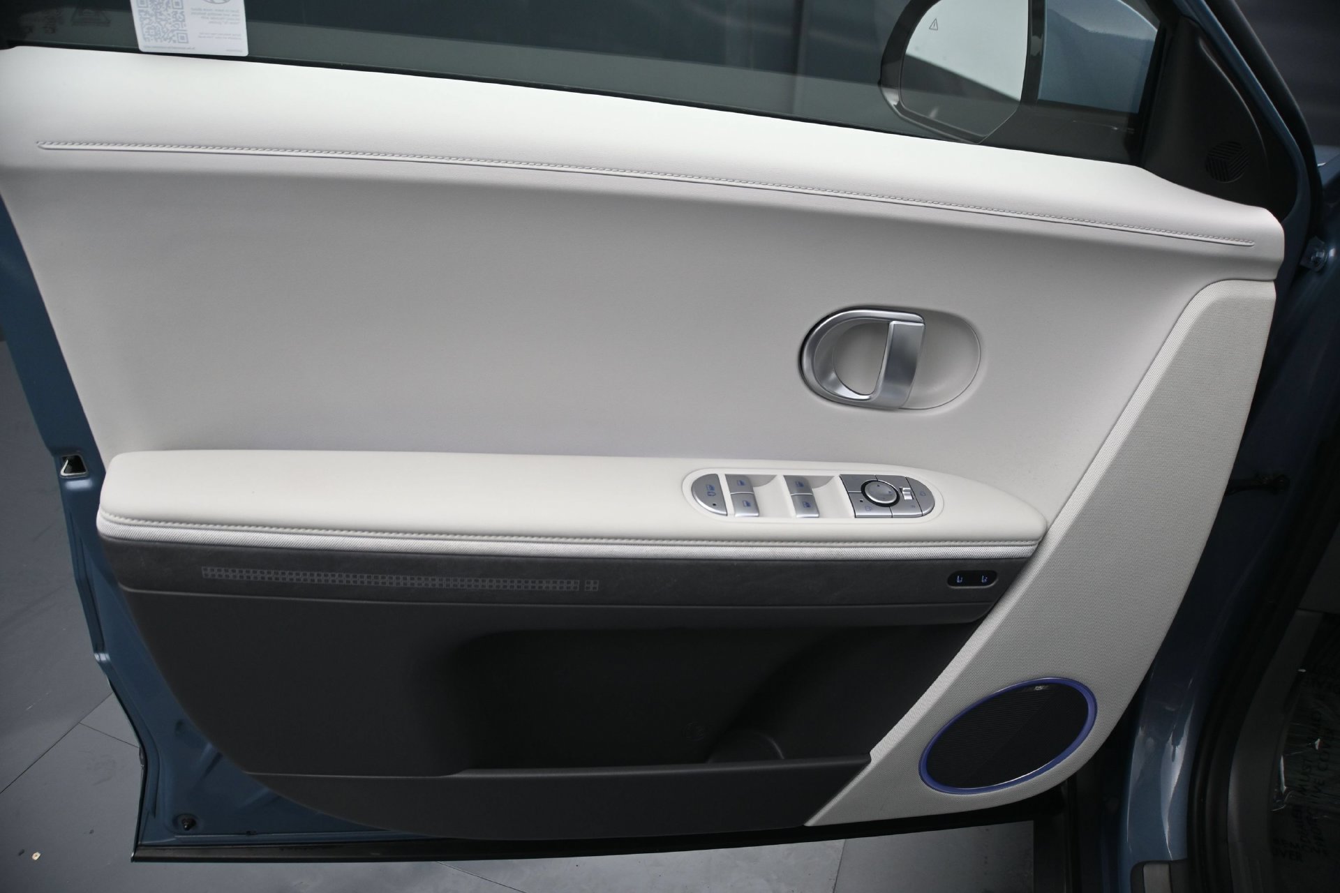 Used 2024 Hyundai Ioniq 5 Limited AWD/4WD image 18