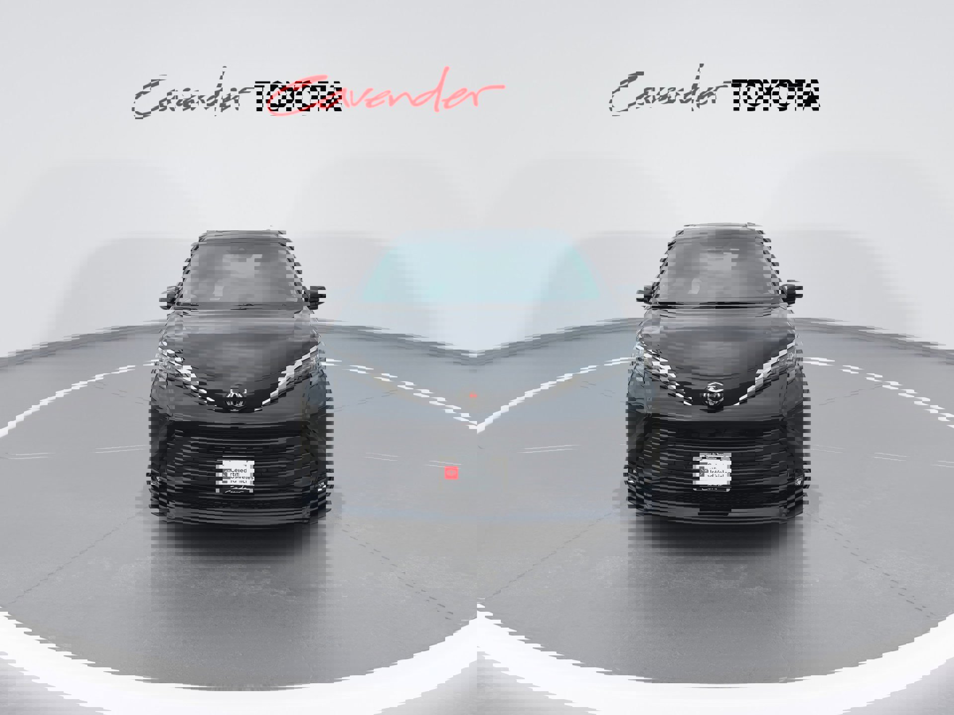 Certified 2026 Toyota Sienna XLE image 3