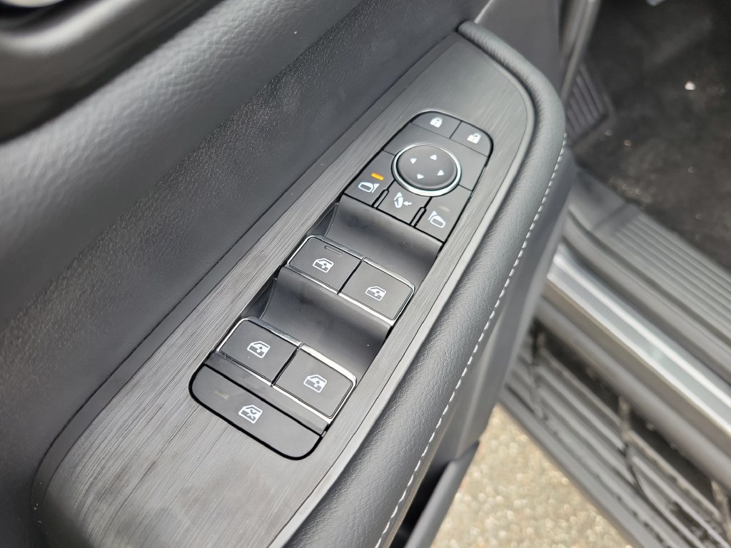New 2026 Nissan Armada SL RWD image 15