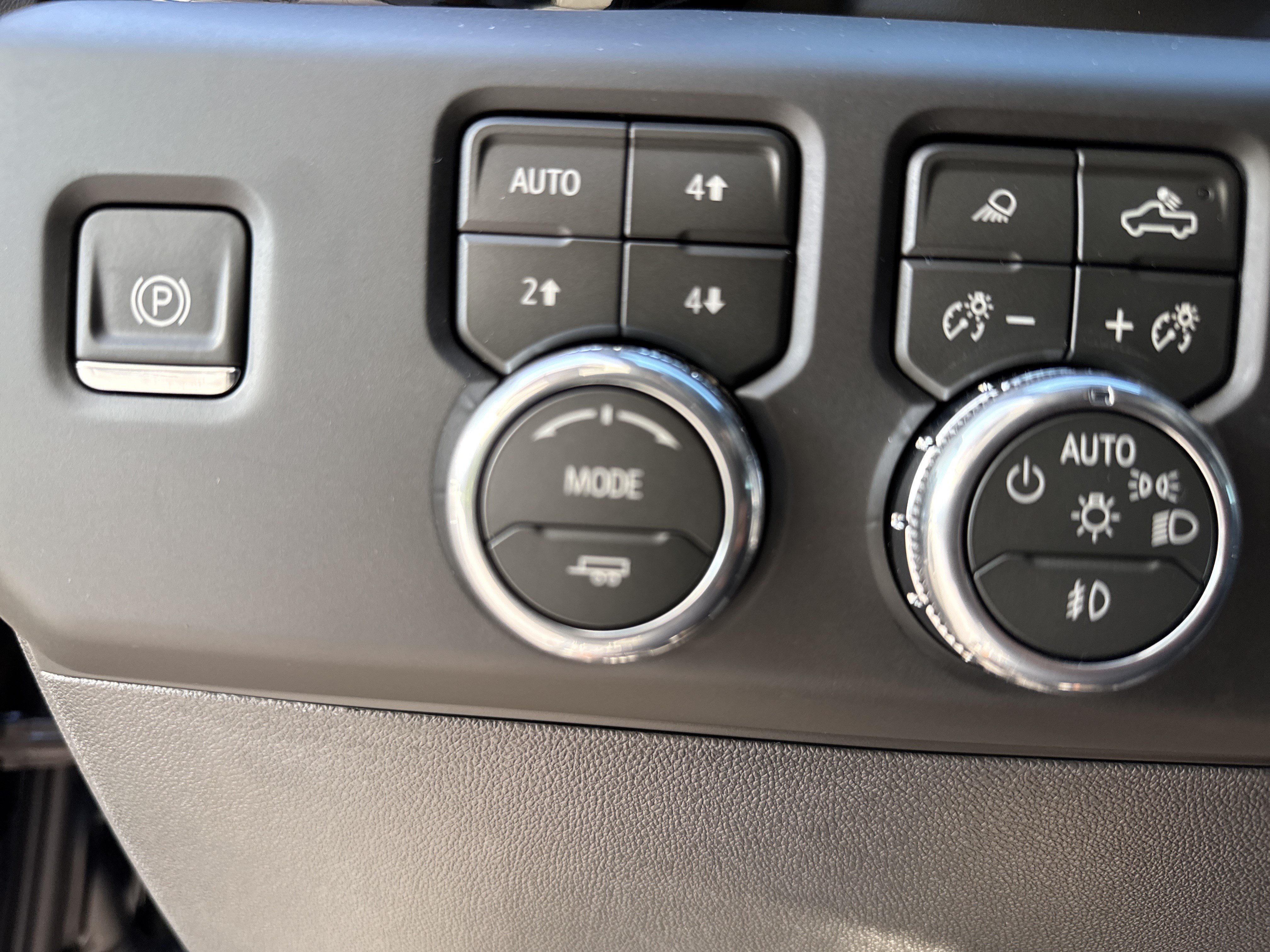 New 2026 GMC Sierra 1500 AT4 w/ AT4 Premium Package AWD/4WD image 20