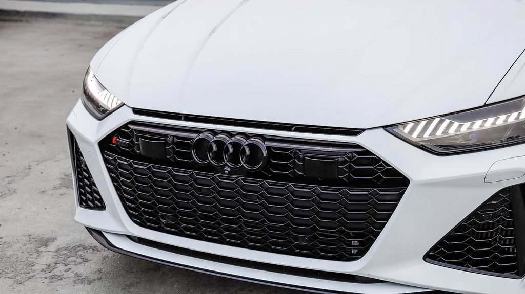Used 2021 Audi RS 6 w/ Executive Package AWD/4WD image 6