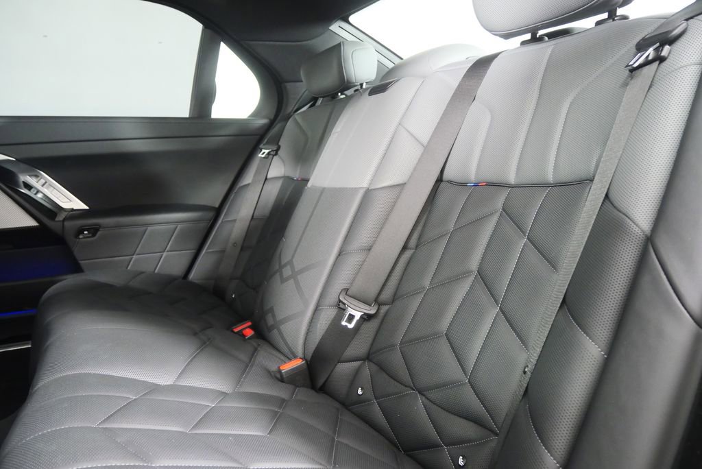 Certified 2023 BMW 740i w/ Parking Assistance Package RWD image 16