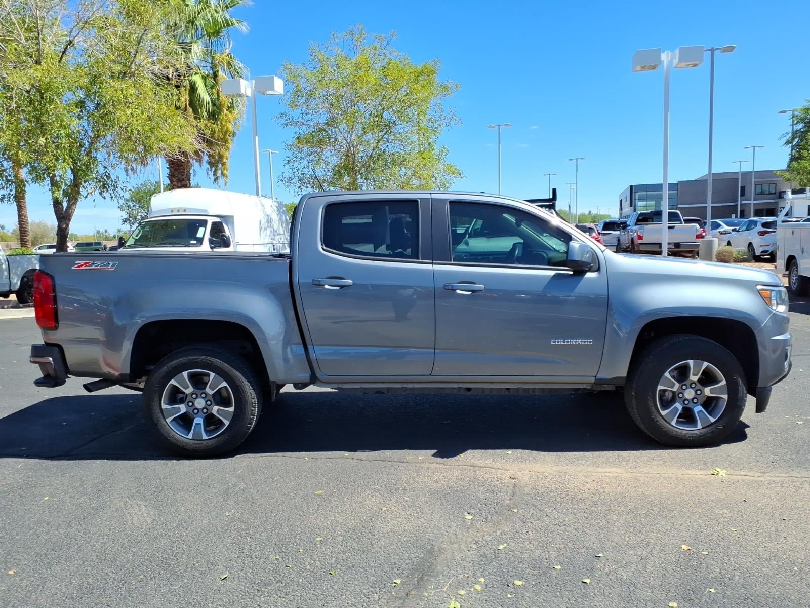 Used 2019 Chevrolet Colorado Z71 RWD image 3