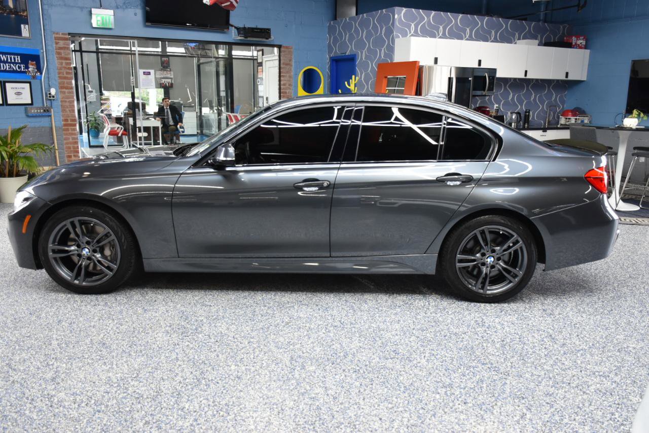 Used 2018 BMW 340i xDrive Sedan w/ Premium Package AWD/4WD image 11