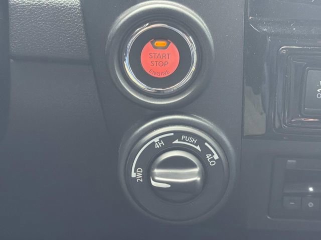 Used 2023 Nissan Titan PRO-4X w/ Pro-4x Convenience Package image 36