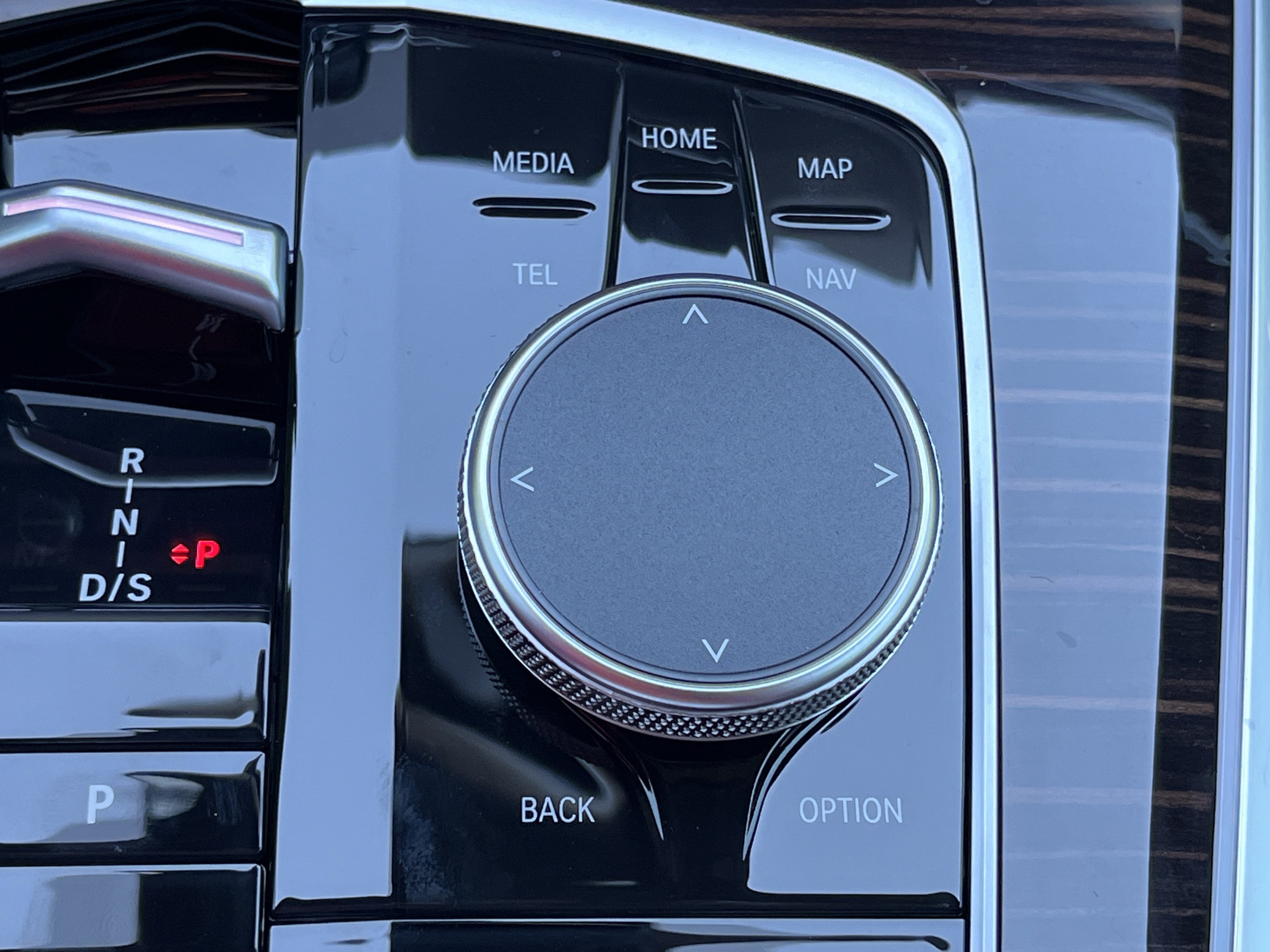 New 2026 BMW X5 xDrive40i AWD/4WD image 8