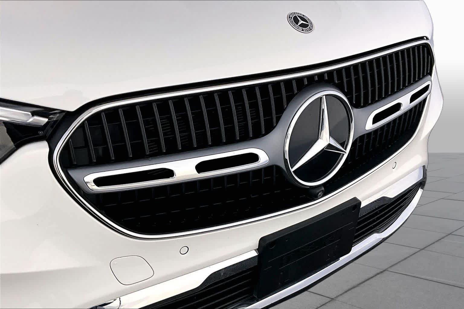 Certified 2026 Mercedes-Benz GLC 300 4MATIC image 32
