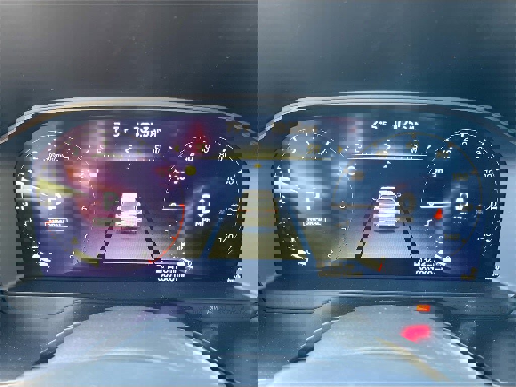 New 2025 Mitsubishi Outlander SE image 12