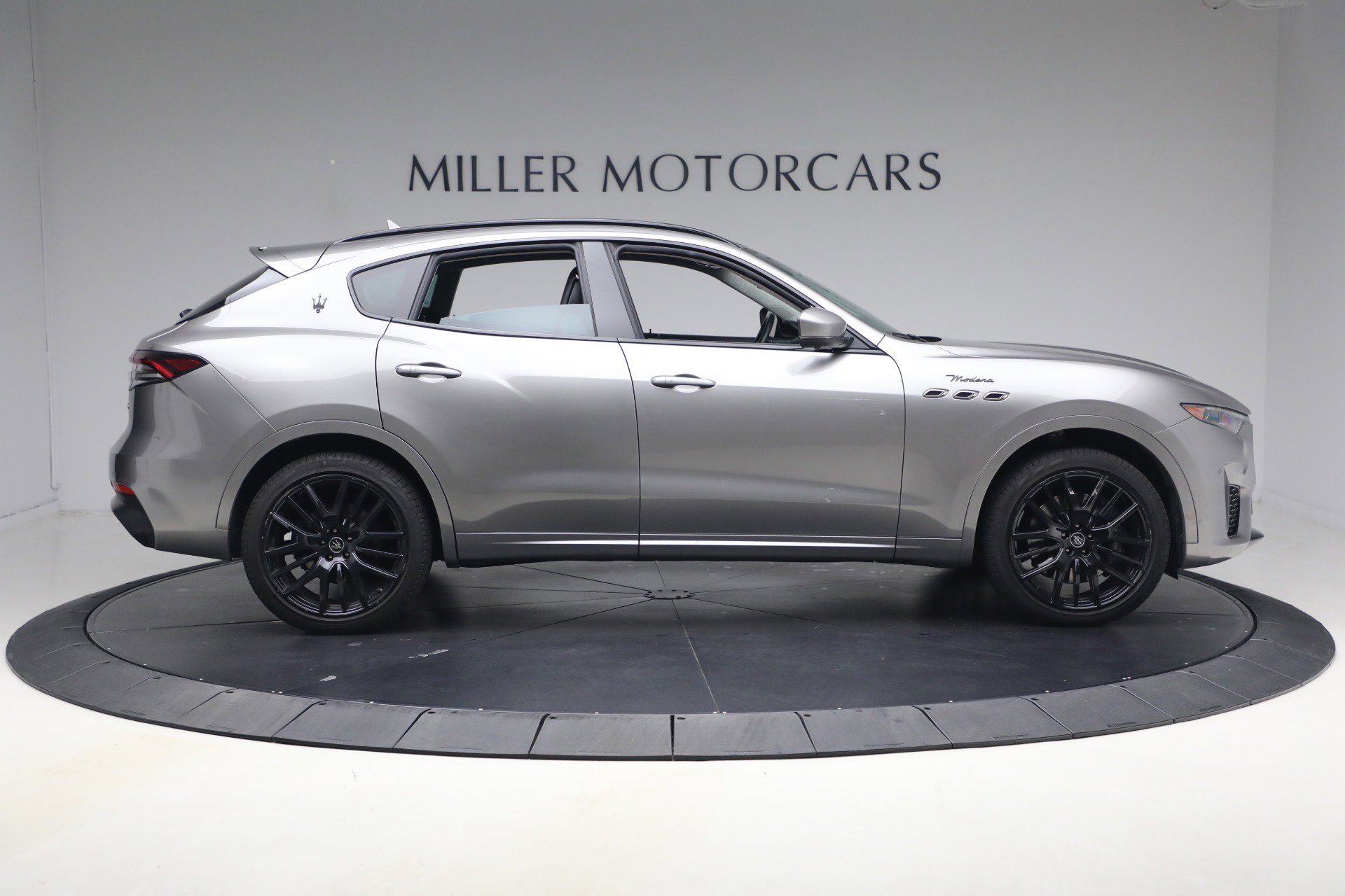 Certified 2022 Maserati Levante Modena AWD/4WD image 10