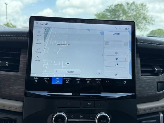 Used 2022 Ford Expedition Limited image 23