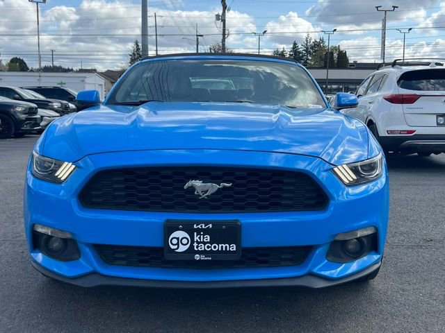 Used 2017 Ford Mustang Premium image 4