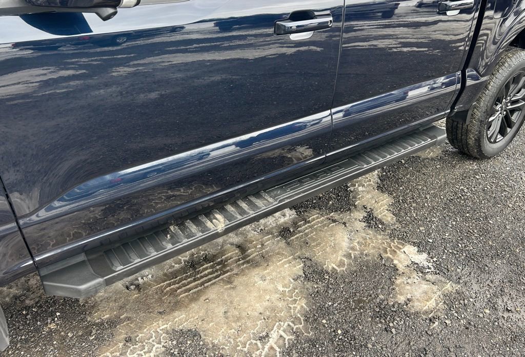 Used 2025 Ford F150 Lariat image 11