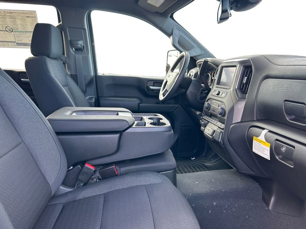 New 2026 Chevrolet Silverado 2500 Custom w/ Custom Value Package AWD/4WD image 17