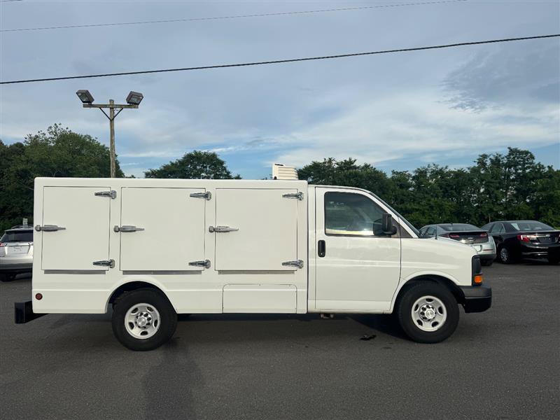 Used 2014 Chevrolet Express 3500 RWD image 5