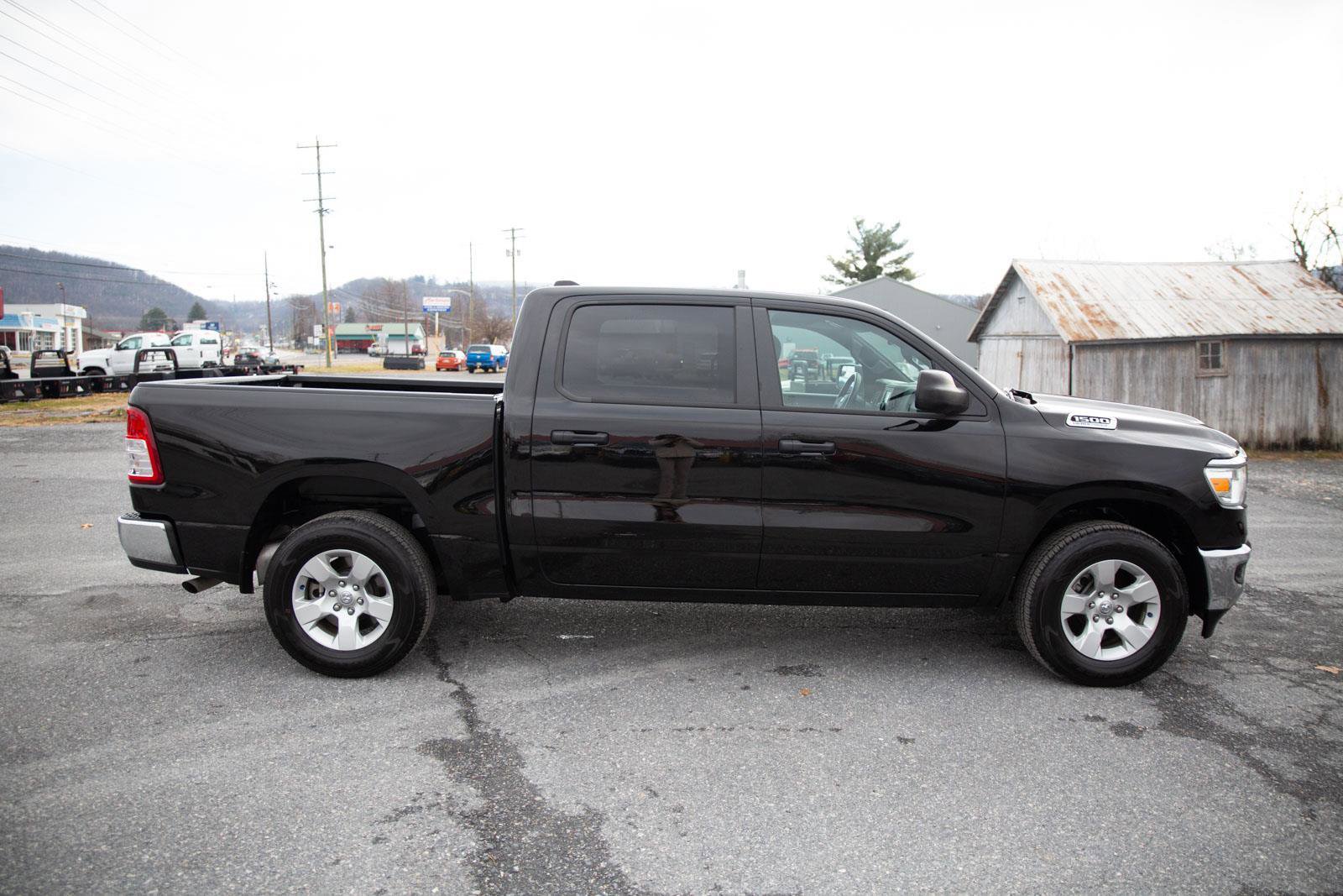 Used 2024 RAM 1500 Tradesman image 2