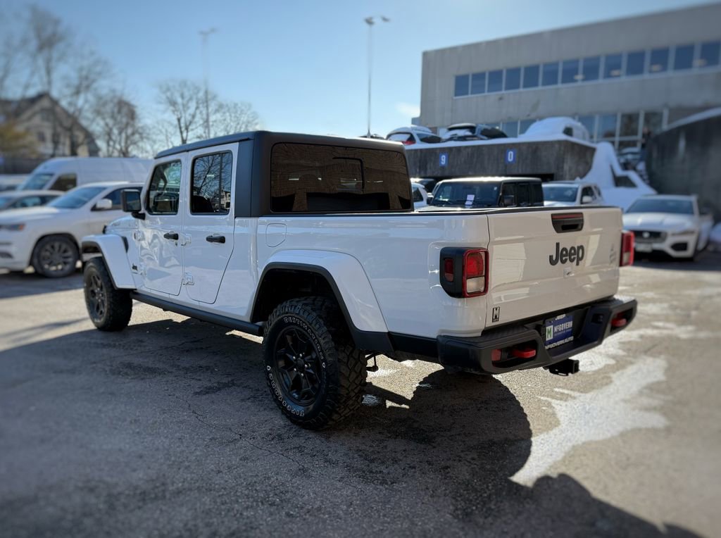 Used 2022 Jeep Gladiator Willys image 14