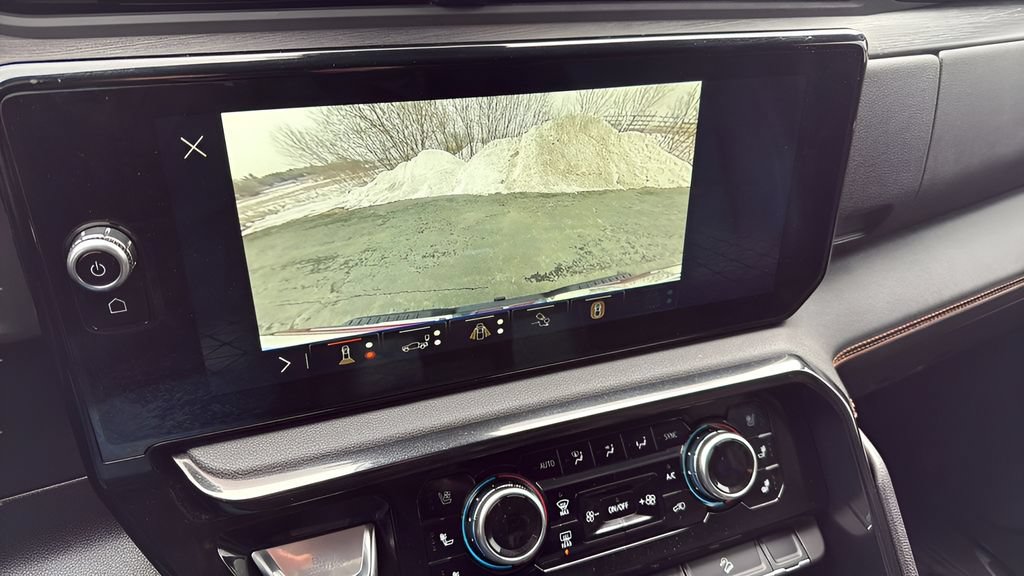Used 2025 GMC Sierra 2500 AT4 AWD/4WD image 29