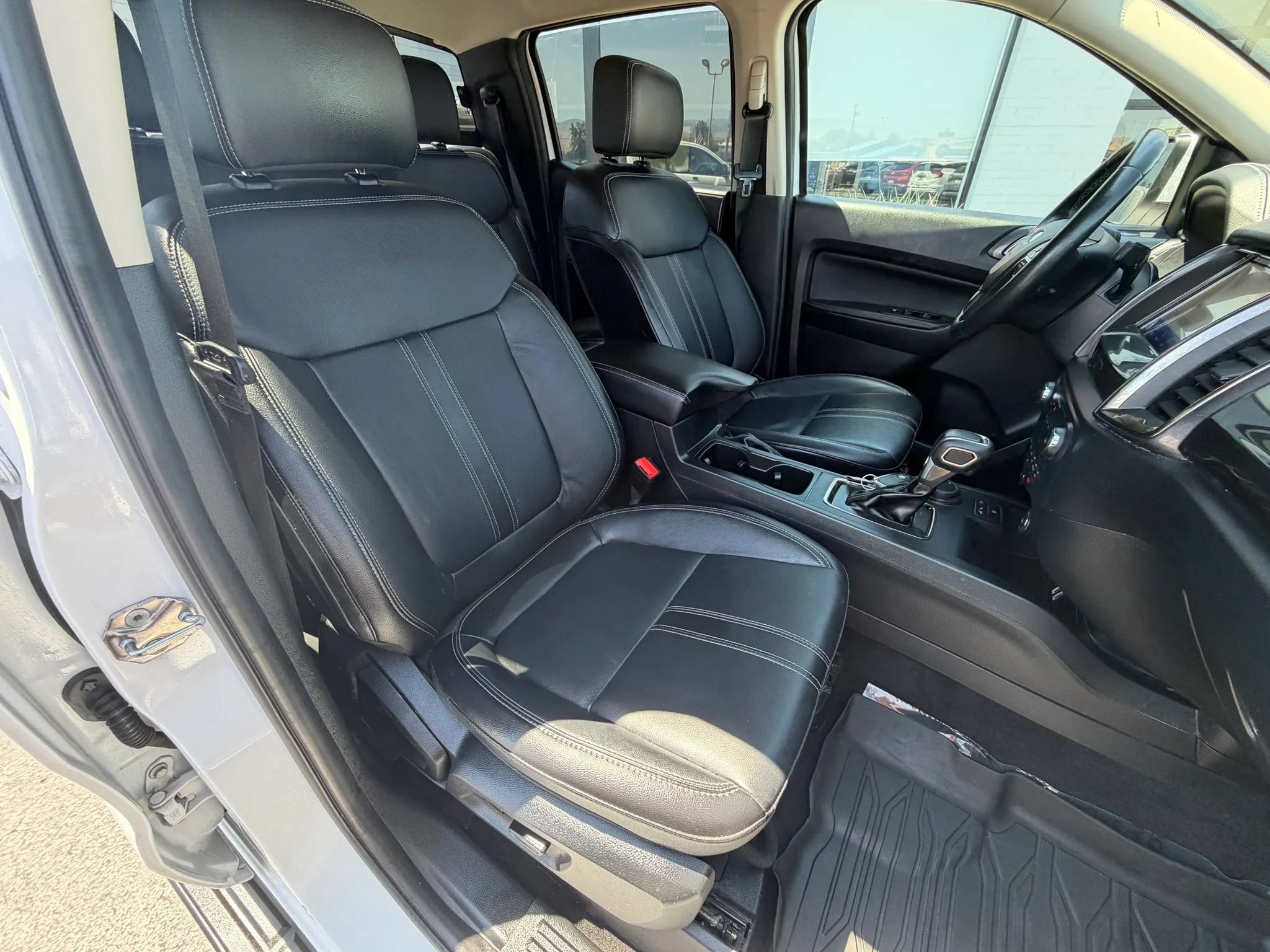 Used 2021 Ford Ranger Lariat w/ Technology Package AWD/4WD image 13