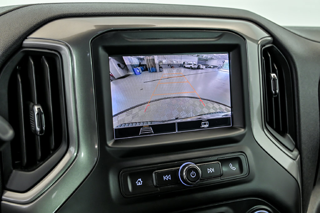 Certified 2025 Chevrolet Silverado 1500 Custom AWD/4WD image 19
