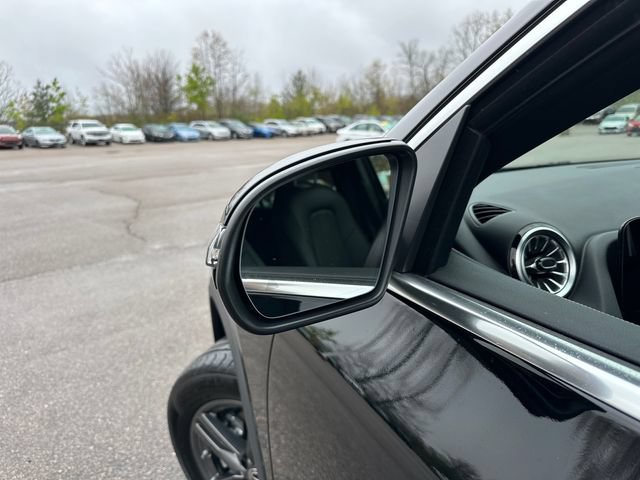 Used 2025 Mercedes-Benz GLA 250 4MATIC image 15