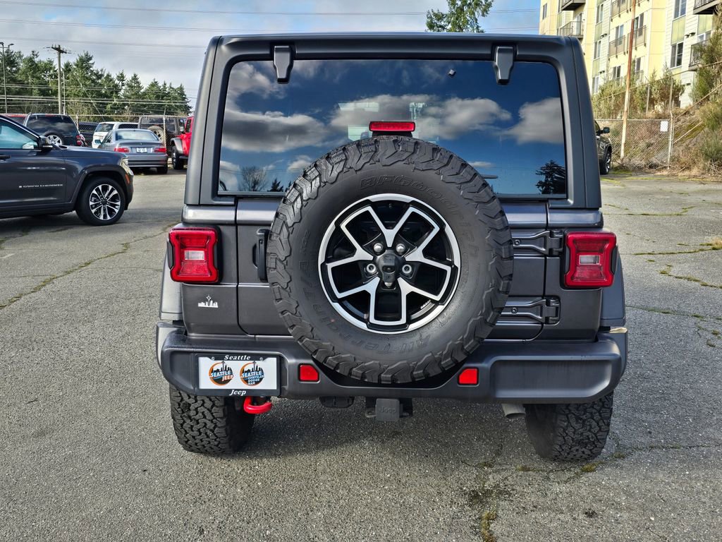 Used 2024 Jeep Wrangler Unlimited Rubicon w/ Convenience Group image 7