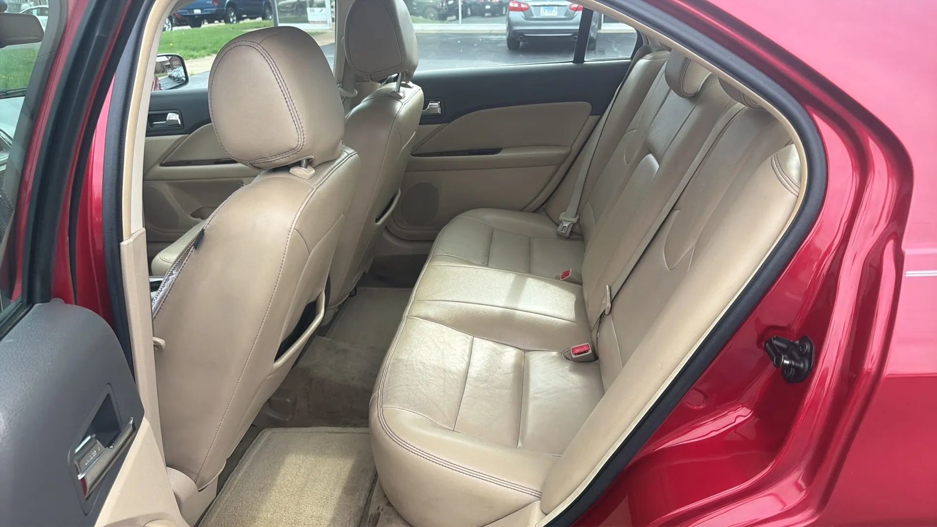 Used 2012 Ford Fusion SEL image 10