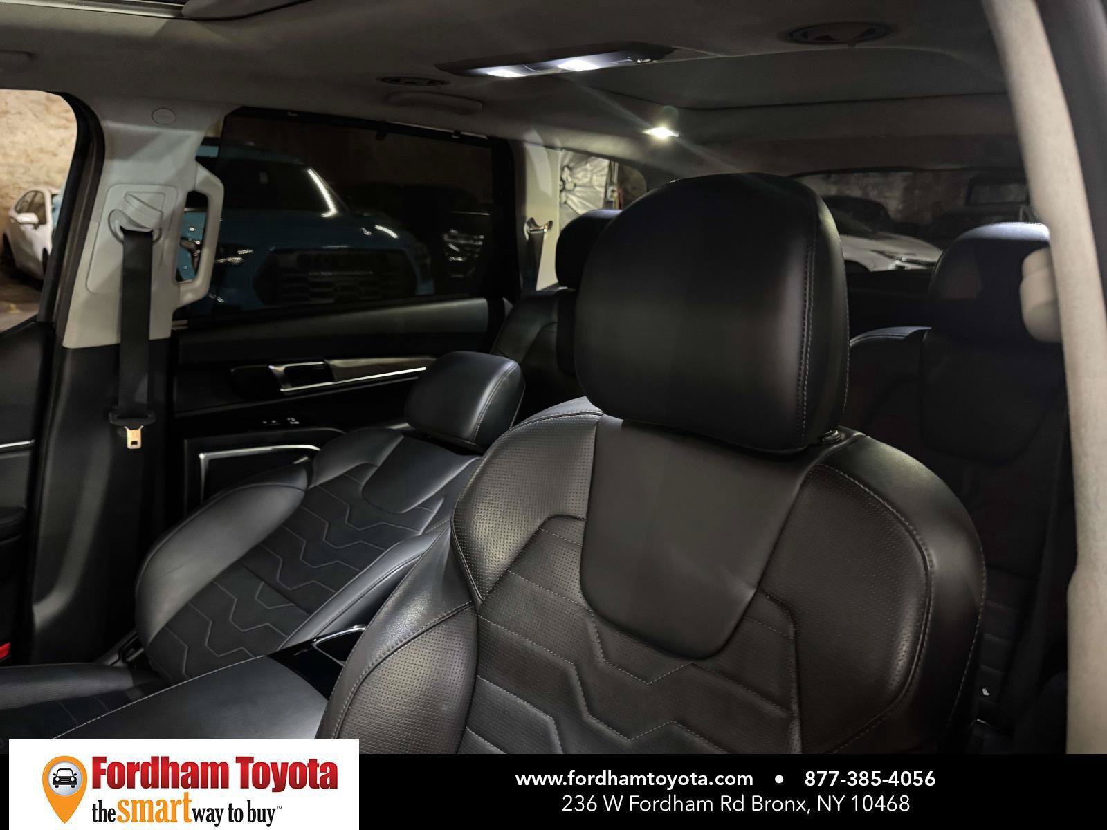 Used 2020 Kia Telluride SX w/ SX Prestige Package AWD/4WD image 18