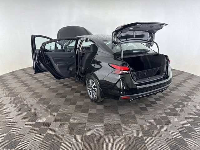 Certified 2025 Nissan Versa SV w/ Trunk Package FWD image 16