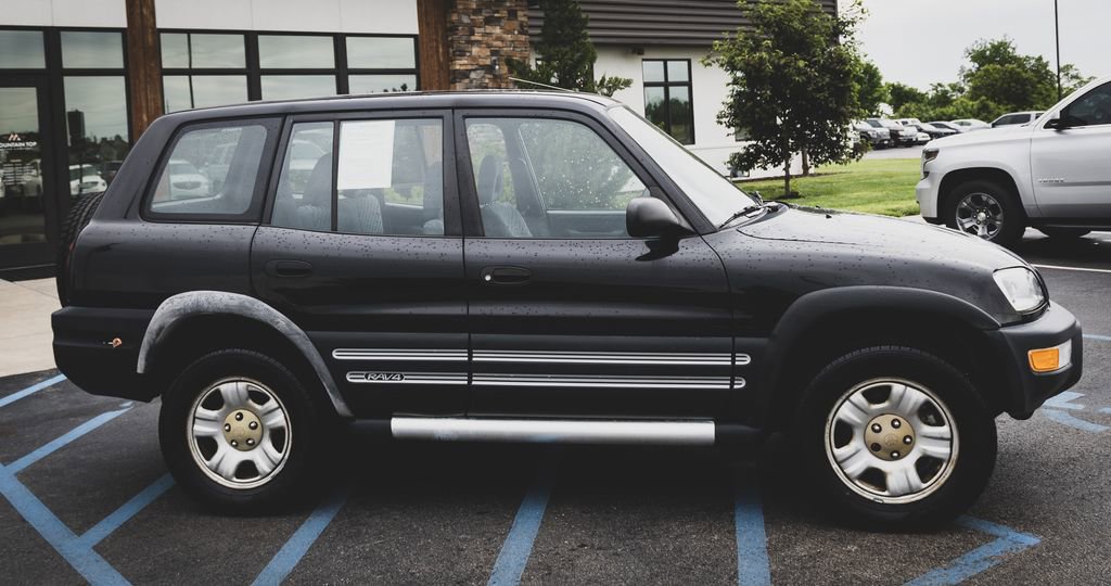 Used 1998 Toyota RAV4 4WD 4-Door image 7