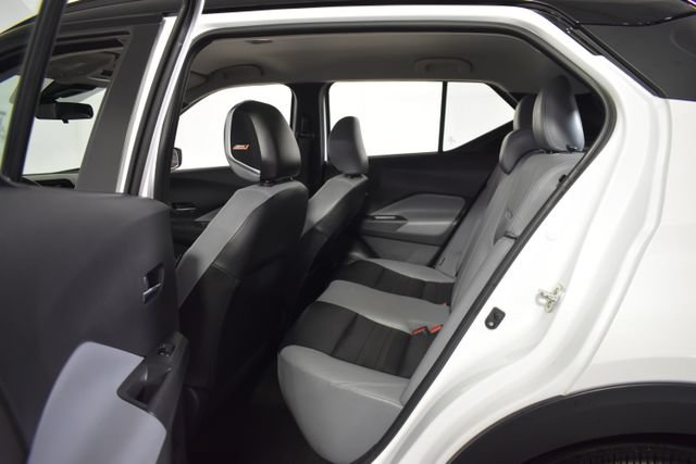 Certified 2023 Nissan Kicks SR w/ SR Premium Package FWD image 29