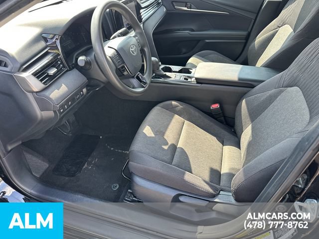 Used 2025 Toyota Camry LE FWD image 10