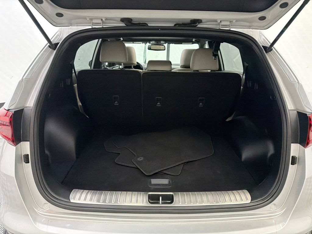 Used 2022 Kia Sportage Nightfall Edition w/ Nightfall Fwd Premium Package image 19
