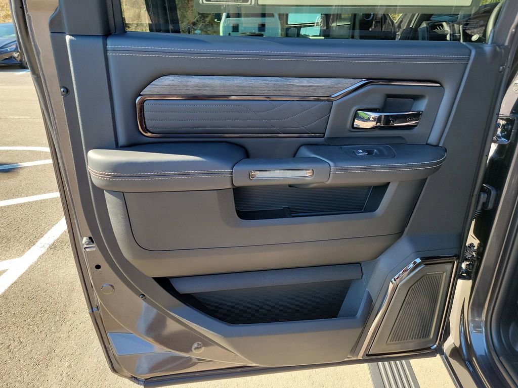 New 2026 RAM 2500 Limited image 30