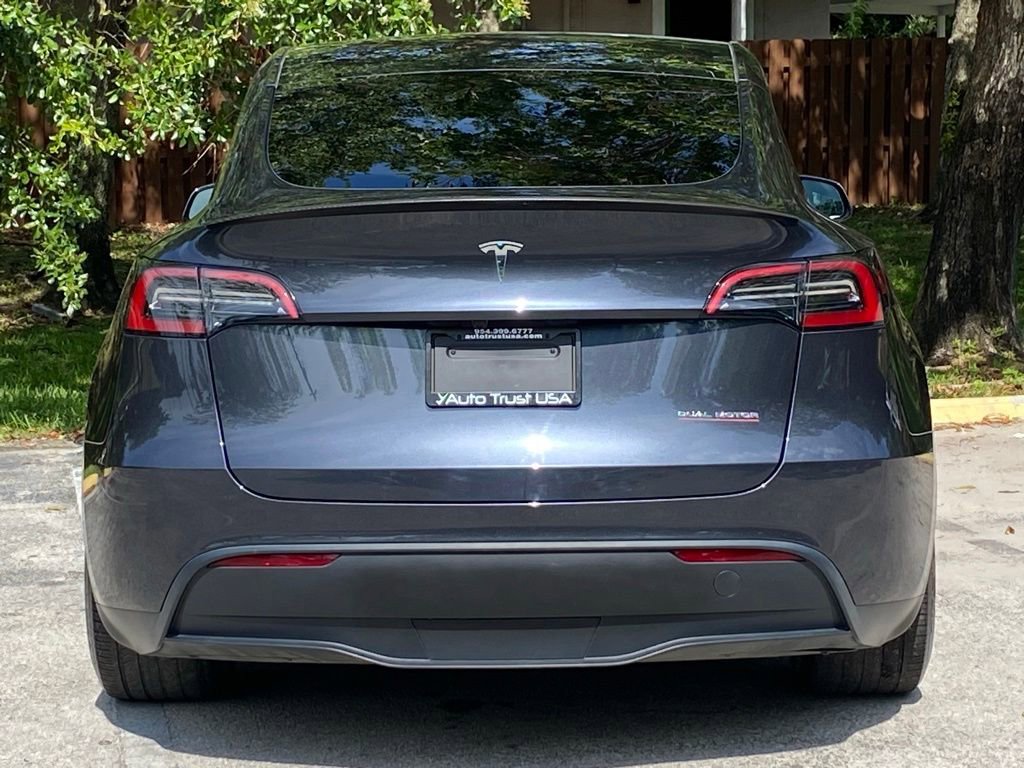 Used 2025 Tesla Model Y Performance AWD/4WD image 8