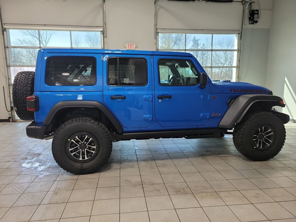 New 2026 Jeep Wrangler Unlimited Rubicon w/ Xtreme 35 Tire Package image 4