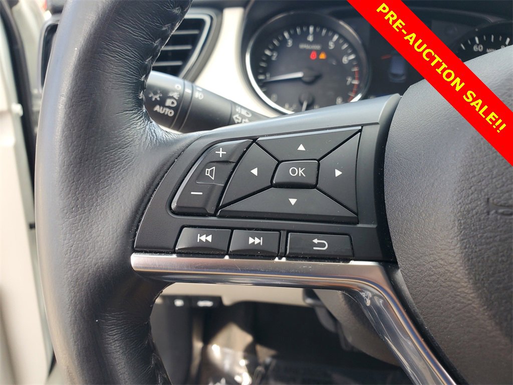 Used 2019 Nissan Rogue Sport SL w/ Premium Package image 24