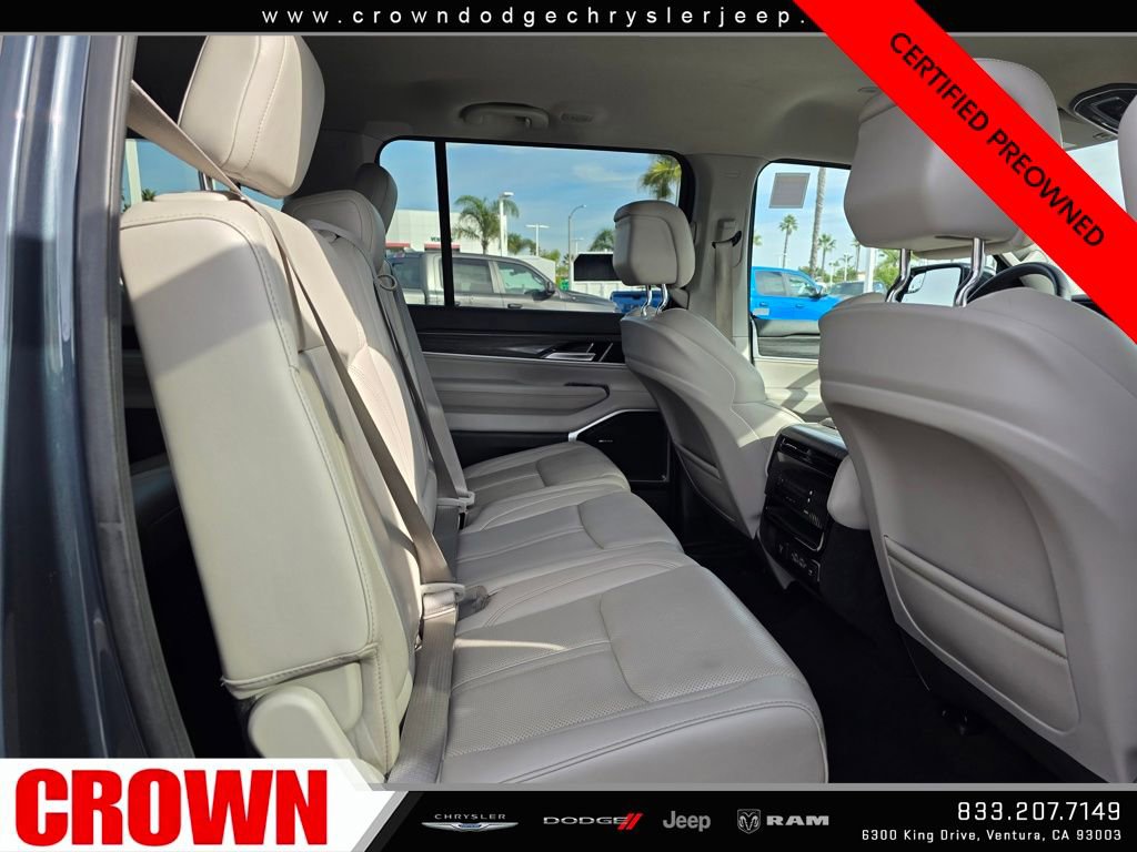 Certified 2024 Jeep Wagoneer L Series II w/ Flexible Seating Group image 15