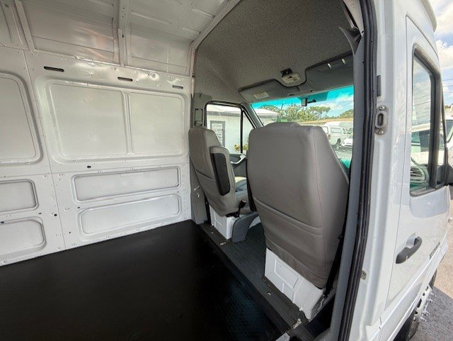 Used 2005 Dodge Sprinter 3500 w/ PWR Convenience Group image 13